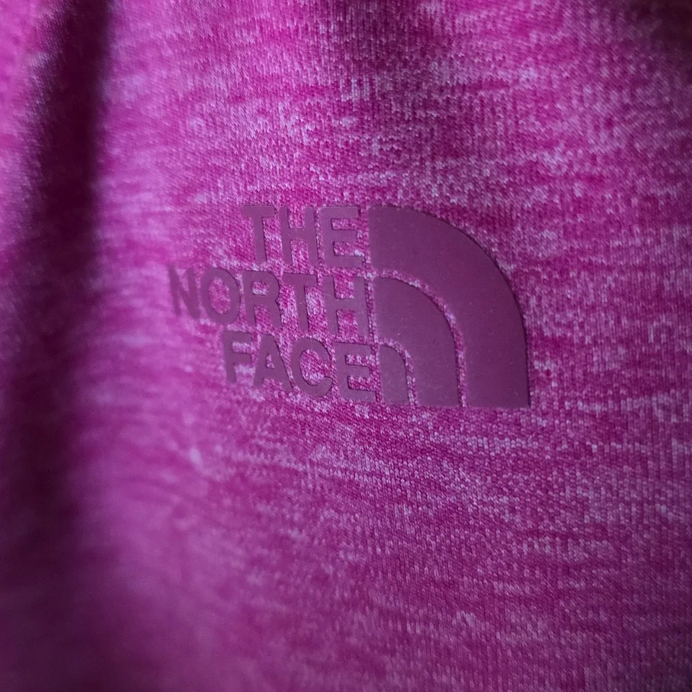 The North Face Magenta Top - Picture 3 of 5